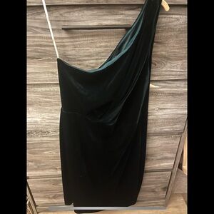 Lulu's One-Shoulder Dark Green Dress